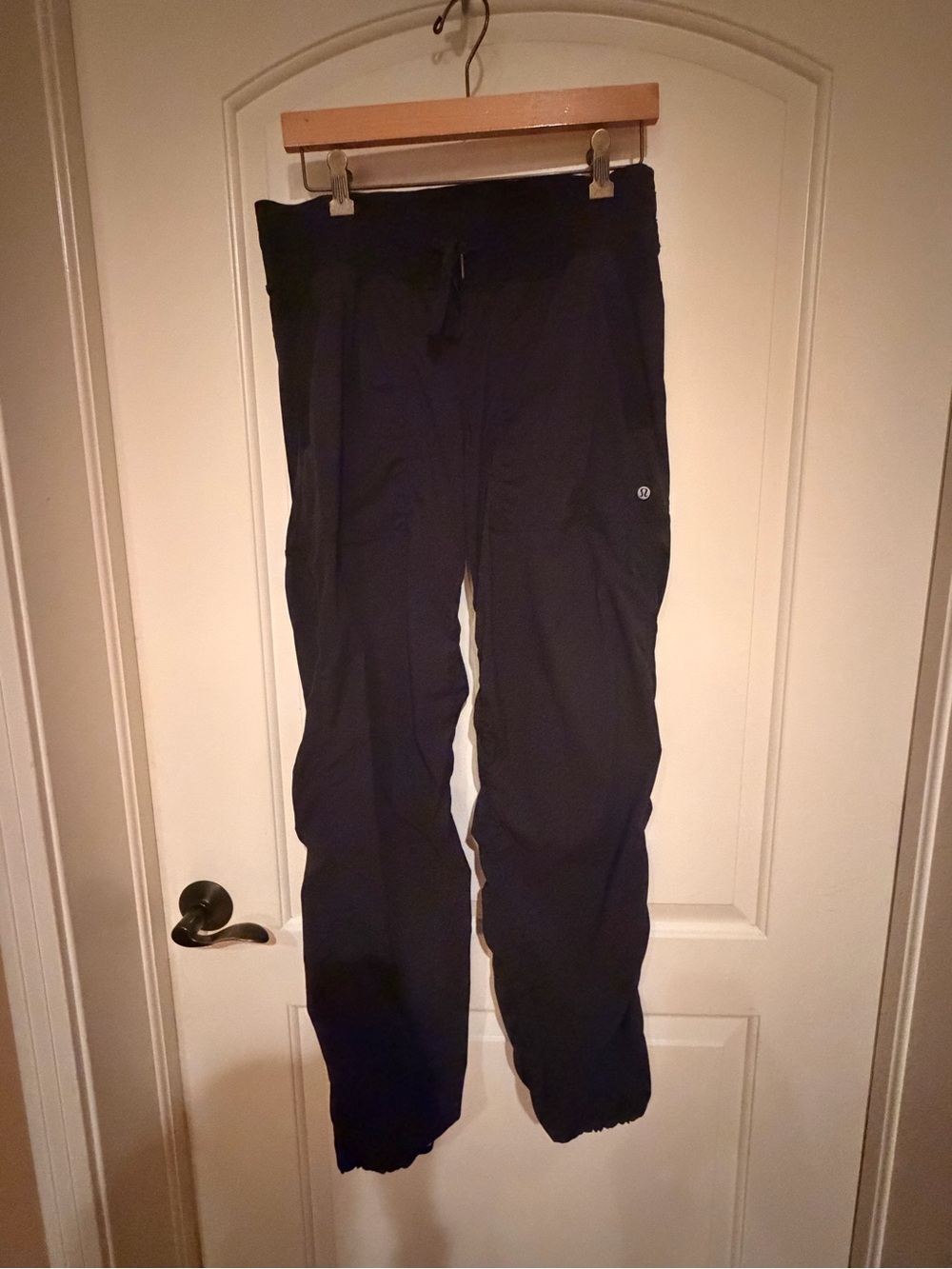 lululemon athletica women’s Dance Studio Mid-Rise Pant size 10 EUC
